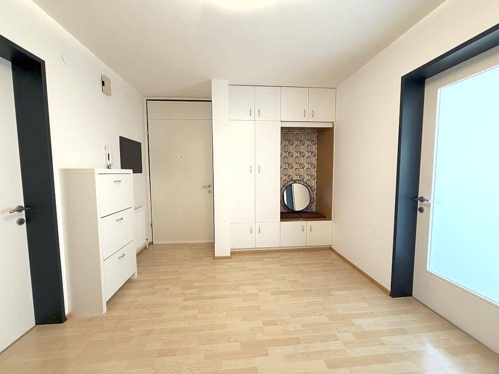 Eingangsbereich mit Garderobe
