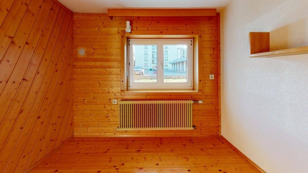 Büro oder Zimmer im UG