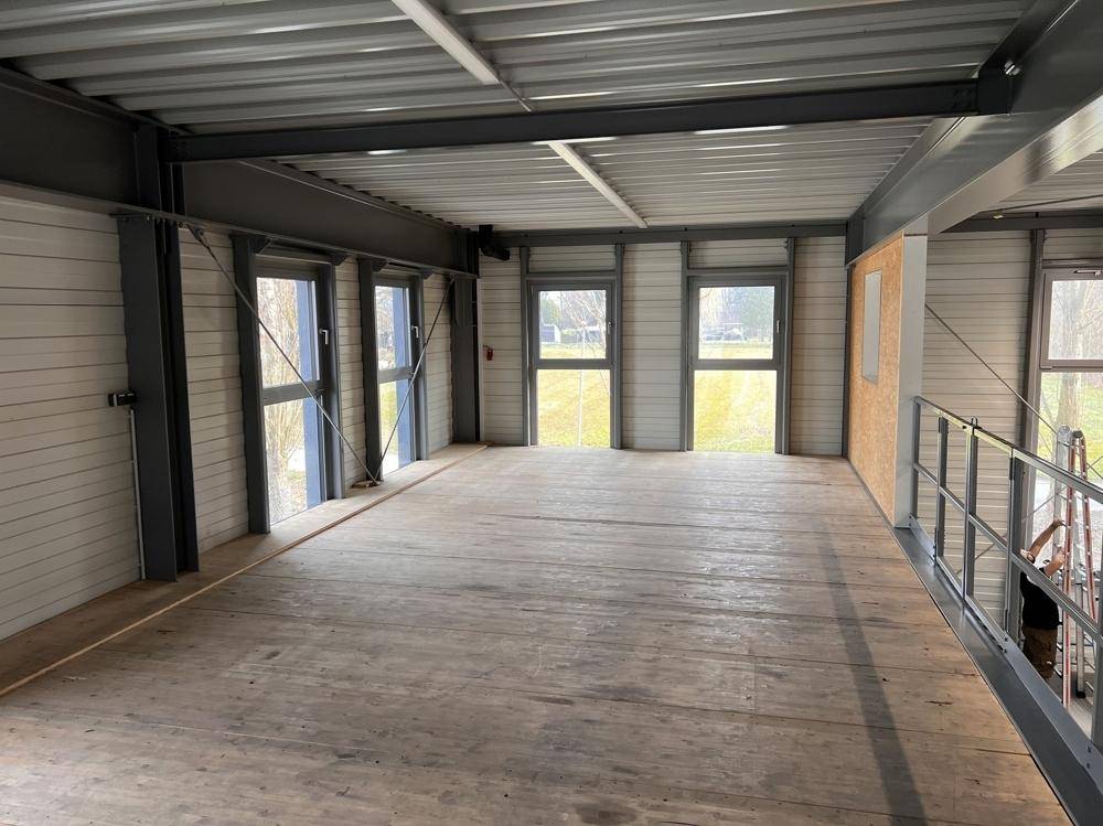 Hochwertige Lagerhalle in Lustenau/Grenznähe - Mehr
