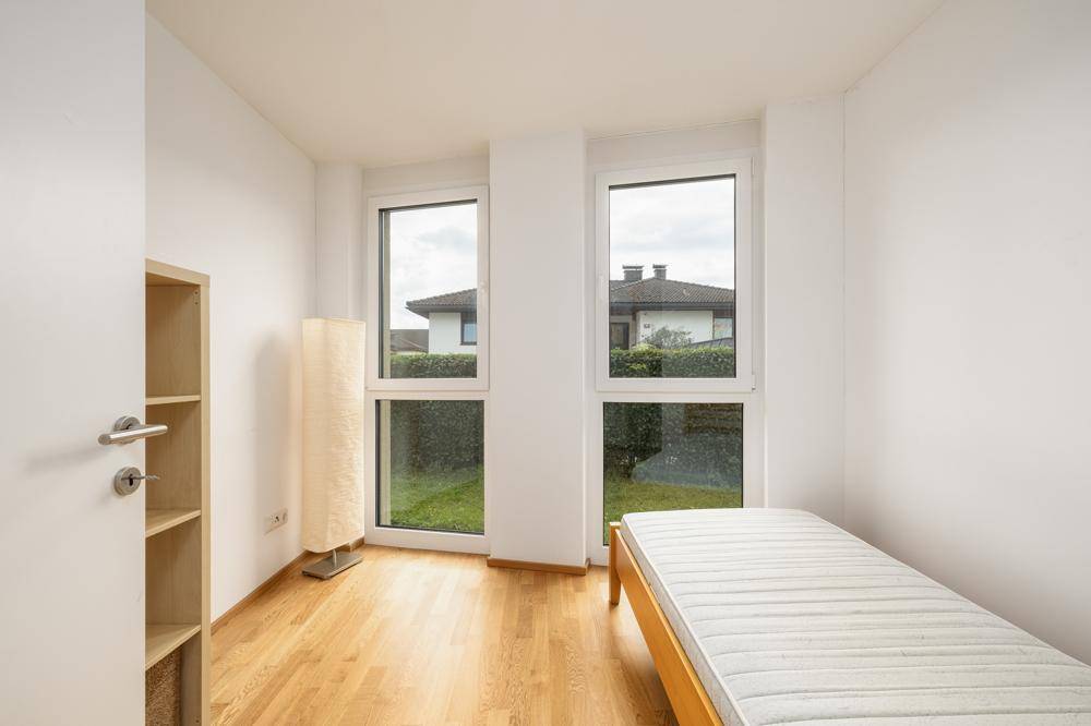 Kompaktes Kinderzimmer/Büro