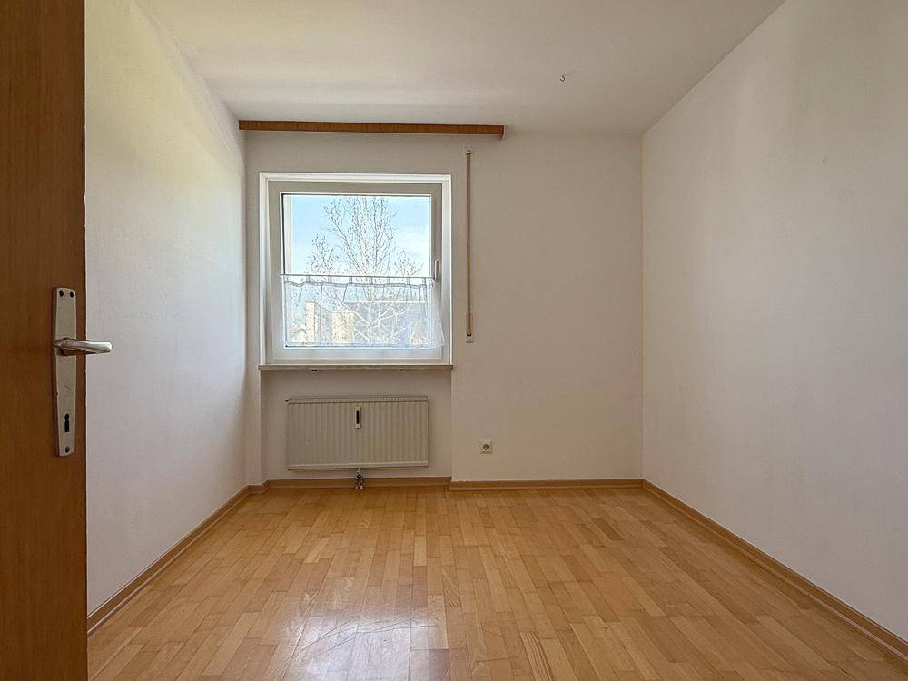 Büro oder Kinderzimmer