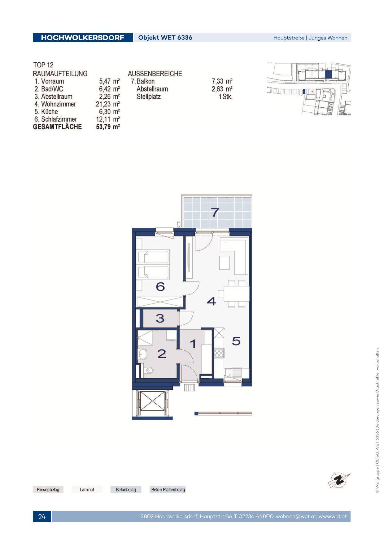 Grundriss einer Wohnung mit Balkon, separatem WC und klar definierter Raumaufteilung.