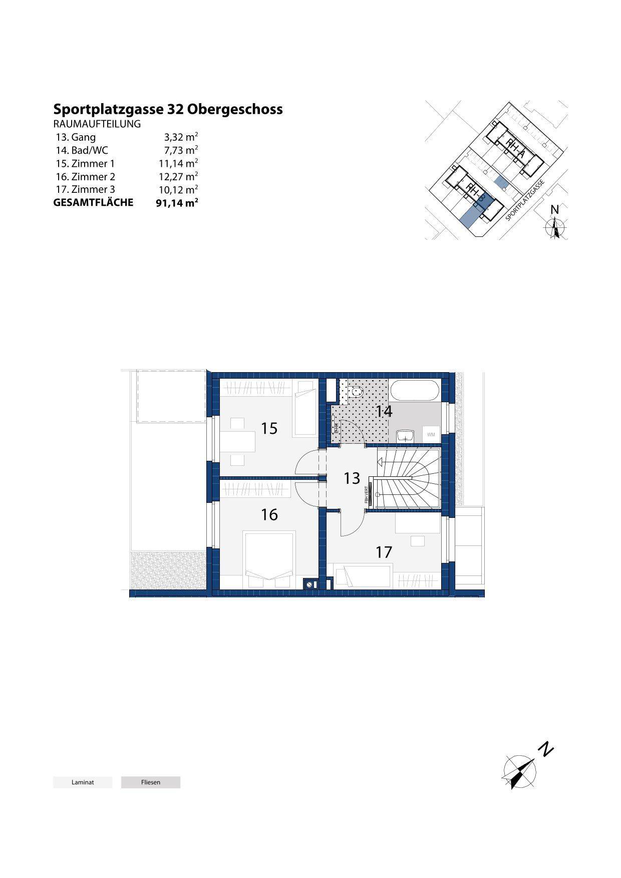 Grundriss des Obergeschosses mit drei Schlafzimmern, einem Badezimmer und einem Flur.