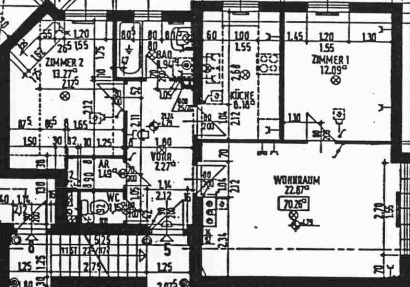 Grundriss einer Wohnung mit zwei Schlafzimmern, separater Küche, Wohnraum und Gäste-WC.