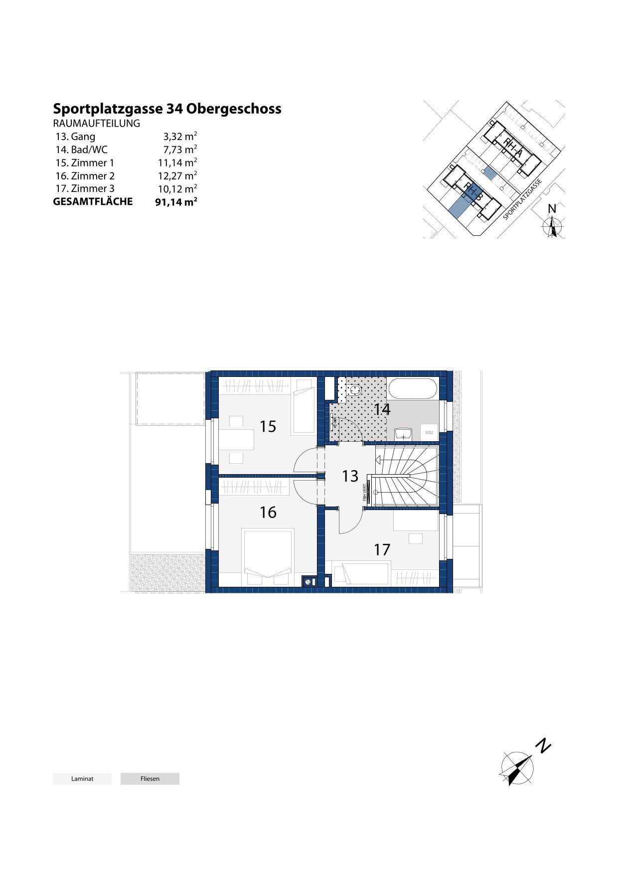 Grundriss des Obergeschosses mit drei Schlafzimmern und einem Badezimmer, inklusive Treppenaufgang.