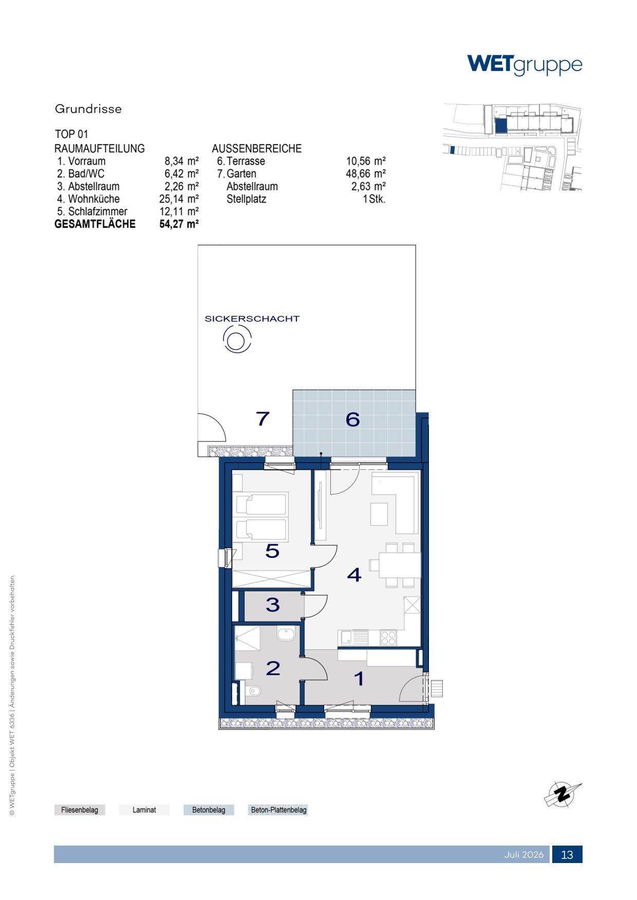 Grundriss von Top 01 mit Wohnküche, Schlafzimmer und Zugang zu Terrasse und Garten.