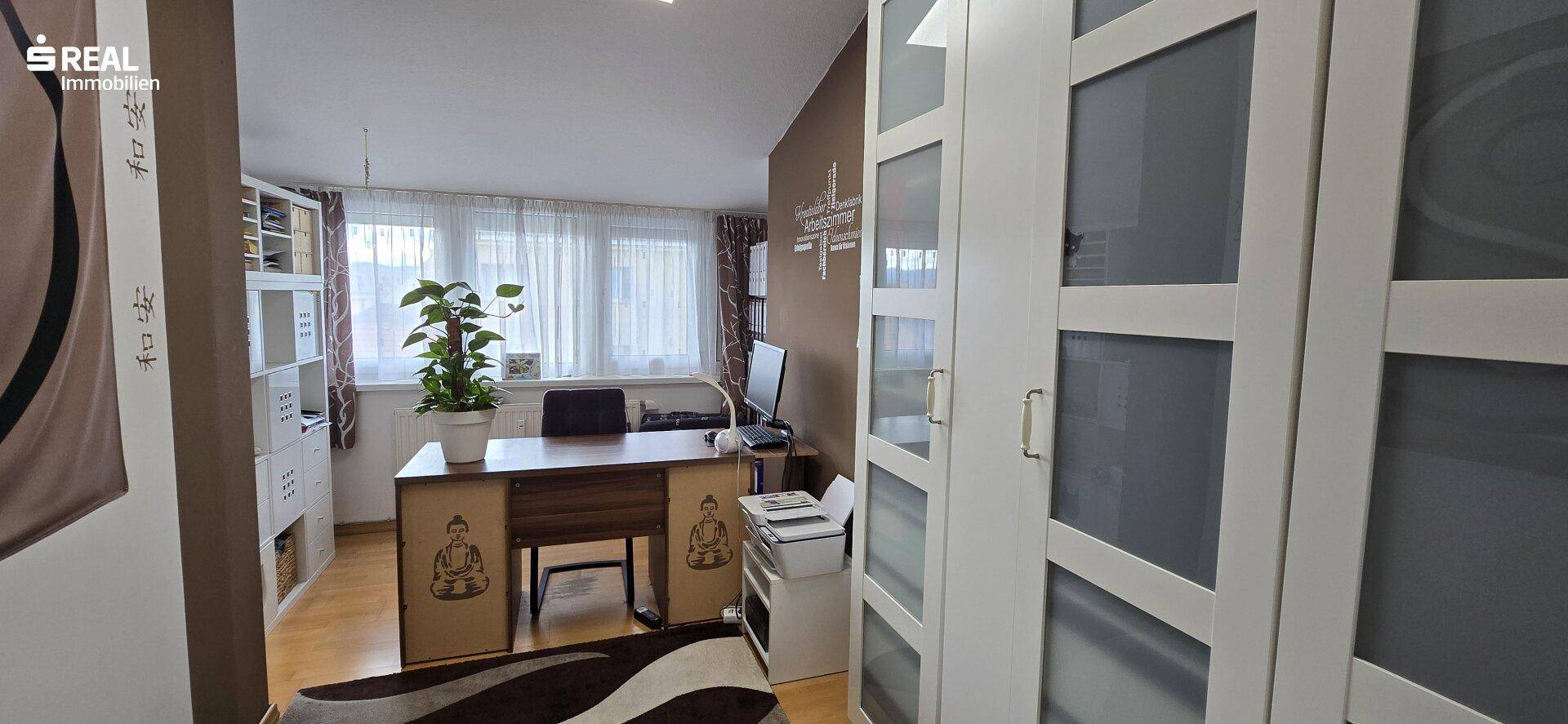 Arbeitszimmer 1