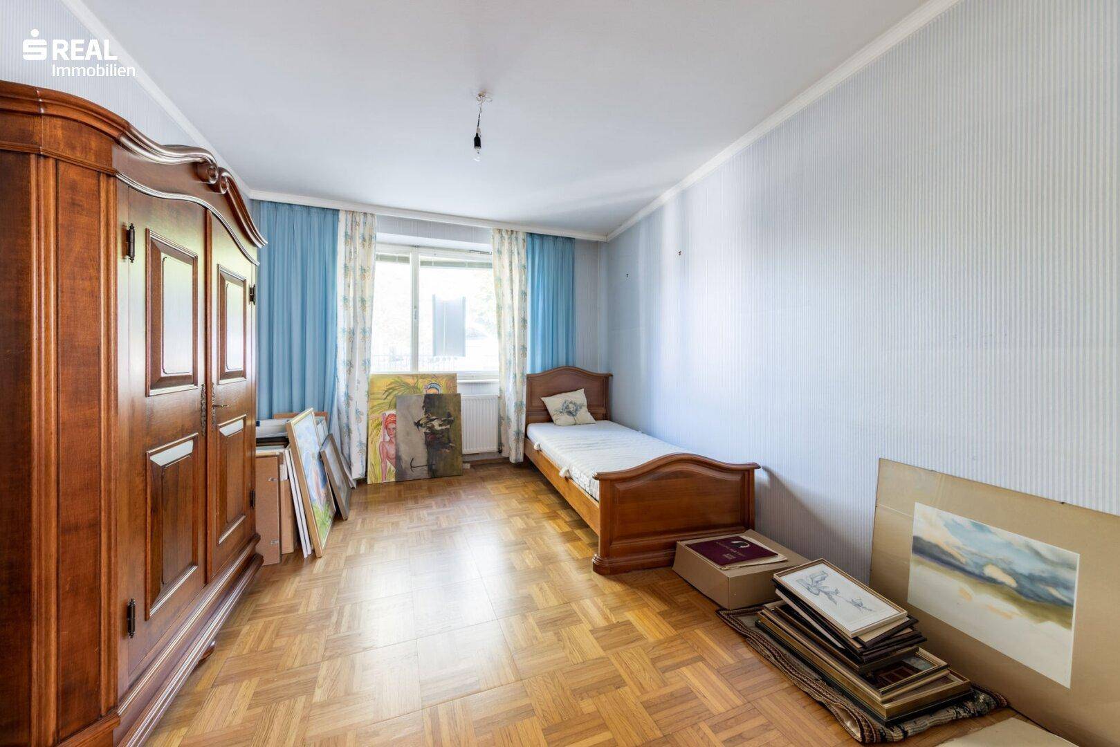 Schlafzimmer 3