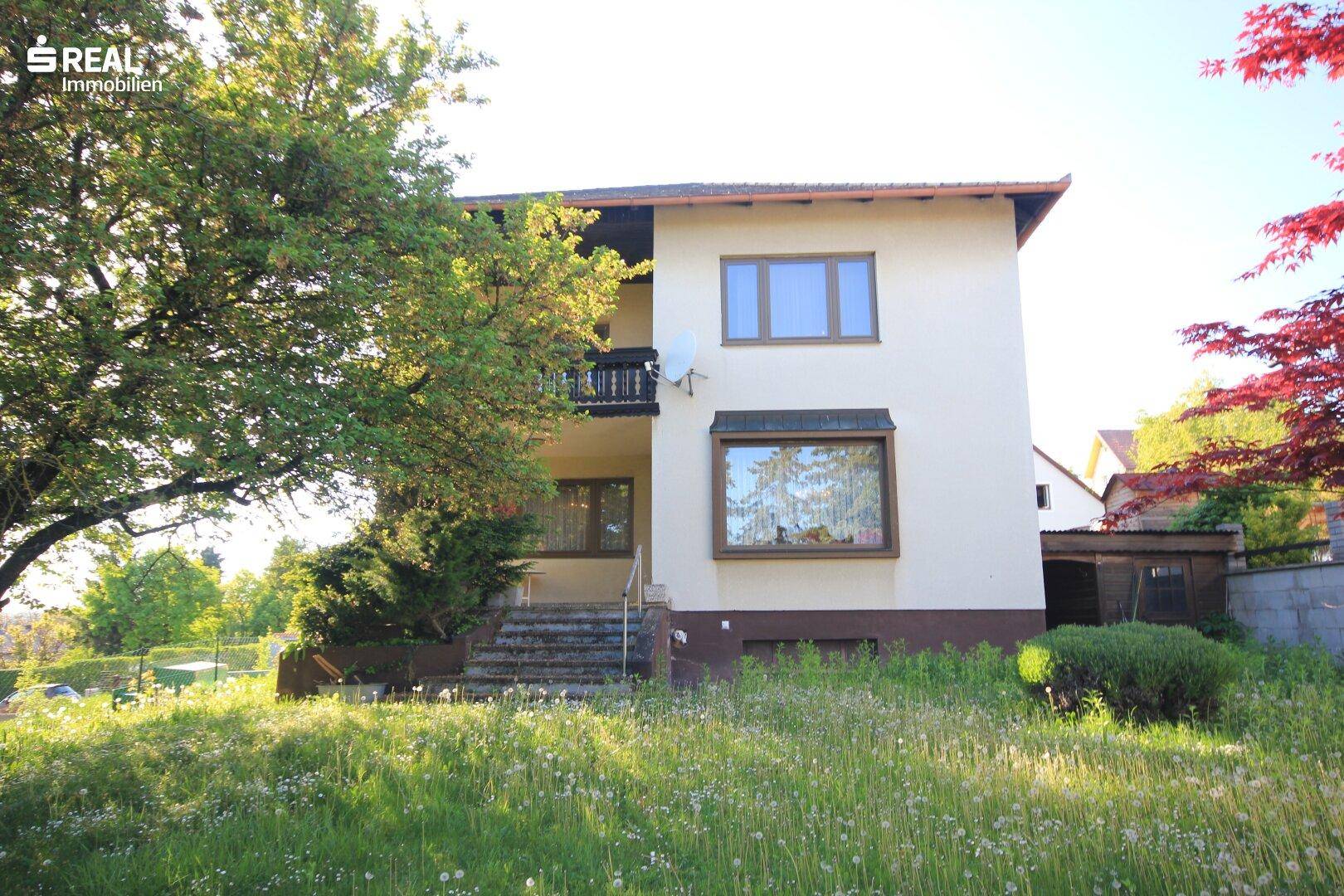 Hausansicht vom Garten