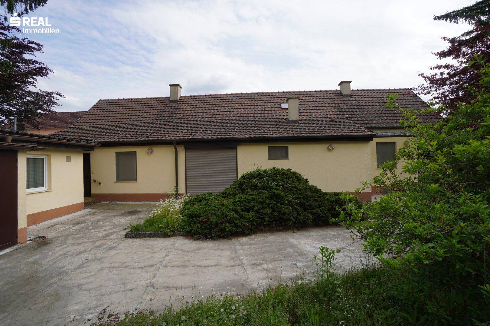 Einfamilienhaus mit Potenzial und großem Garten - Mynd 4