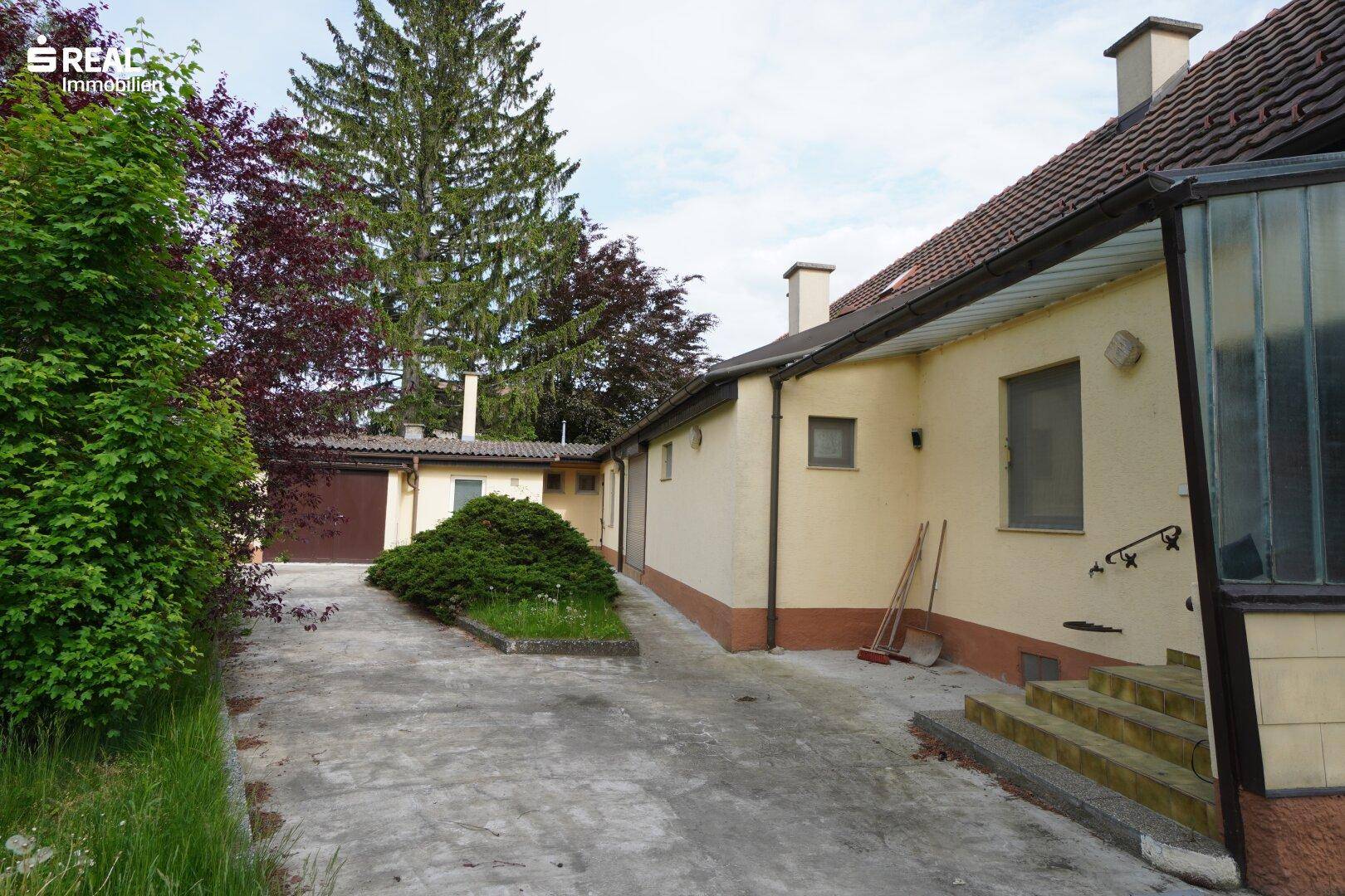 Einfamilienhaus mit Potenzial und großem Garten - Mynd 5