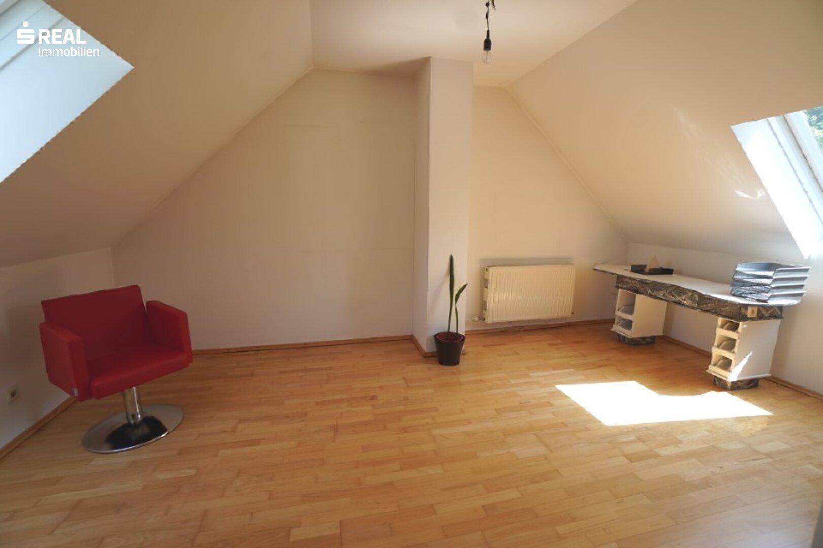 DG - Studio