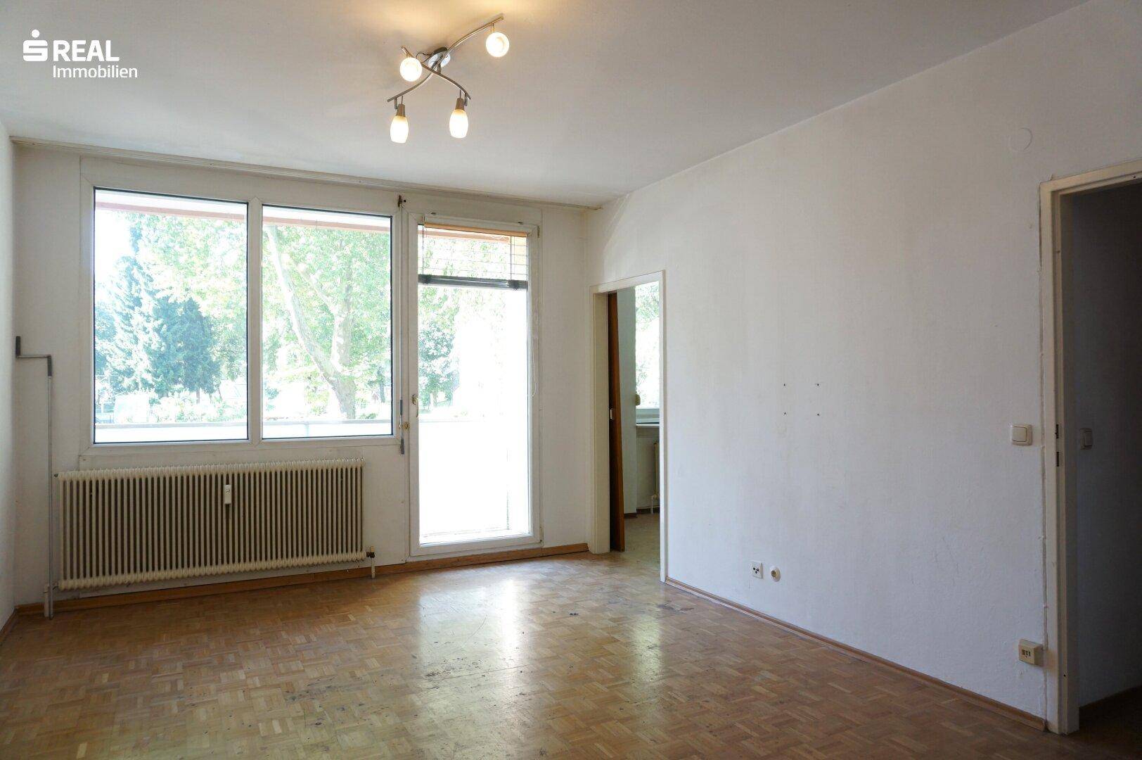 Panoramafenster mit Außenjalousien