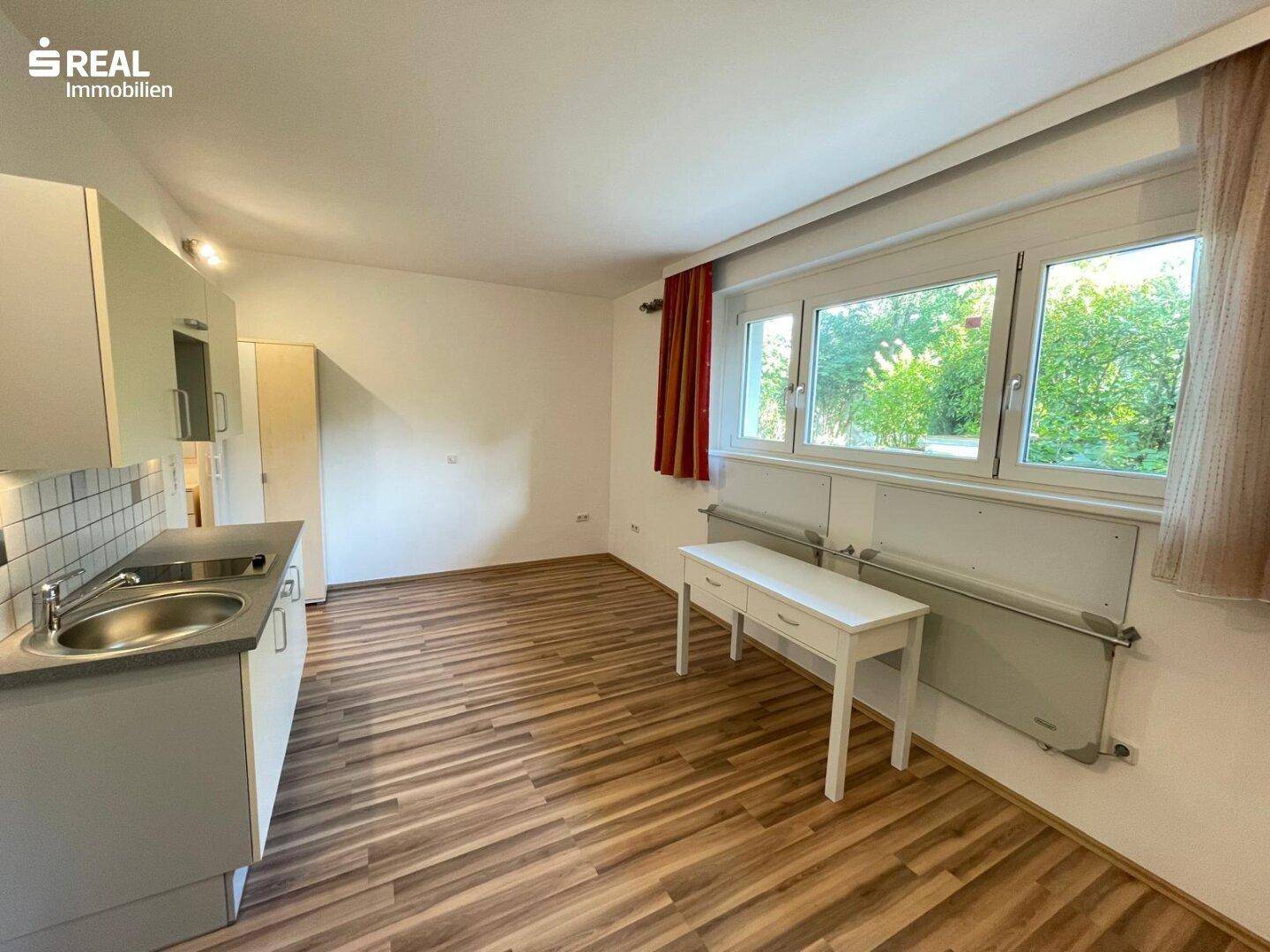 Einliegerwohnung mit Küche, Bad und Sauna