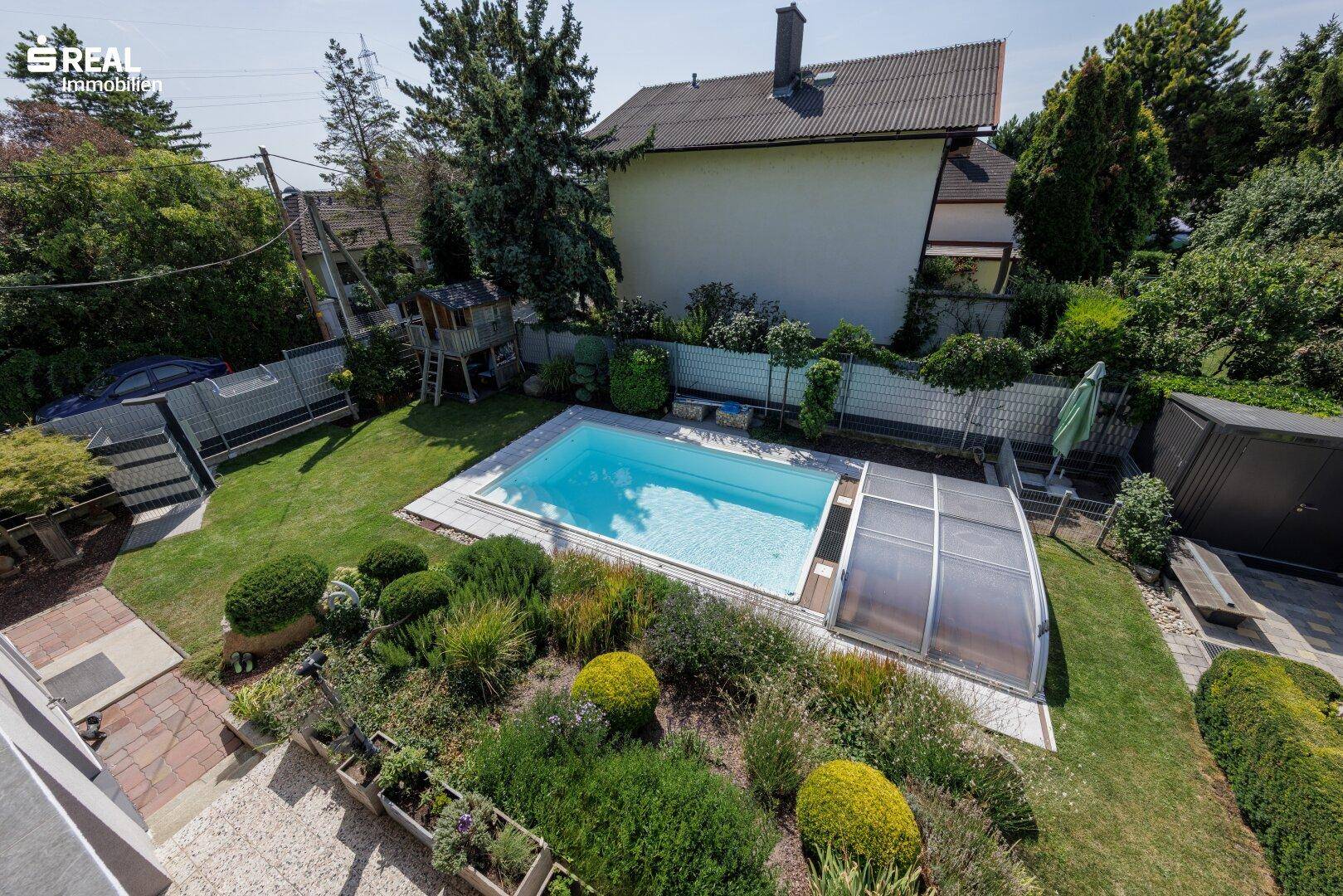 Ausblick zum Garten