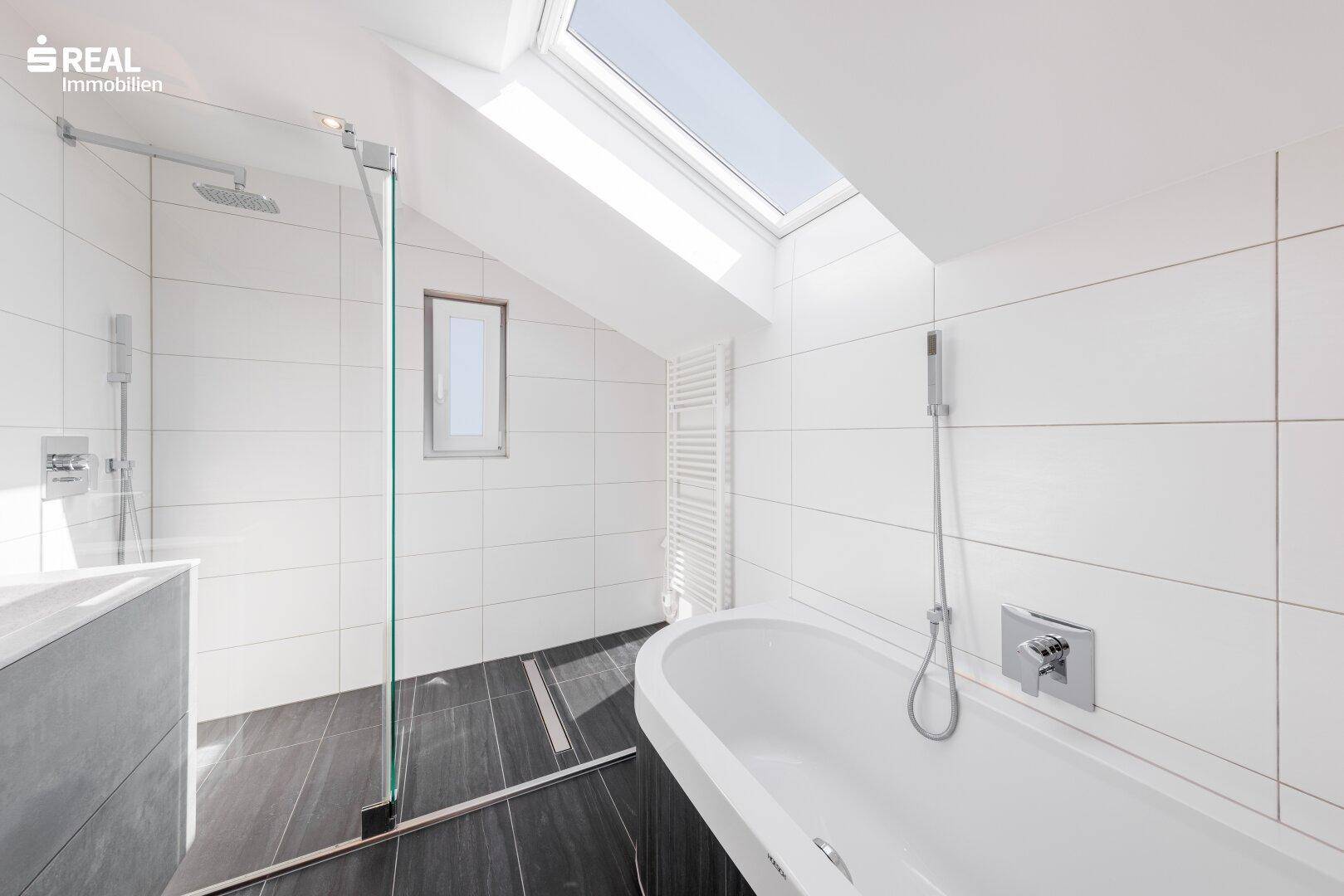 Badezimmer DG
