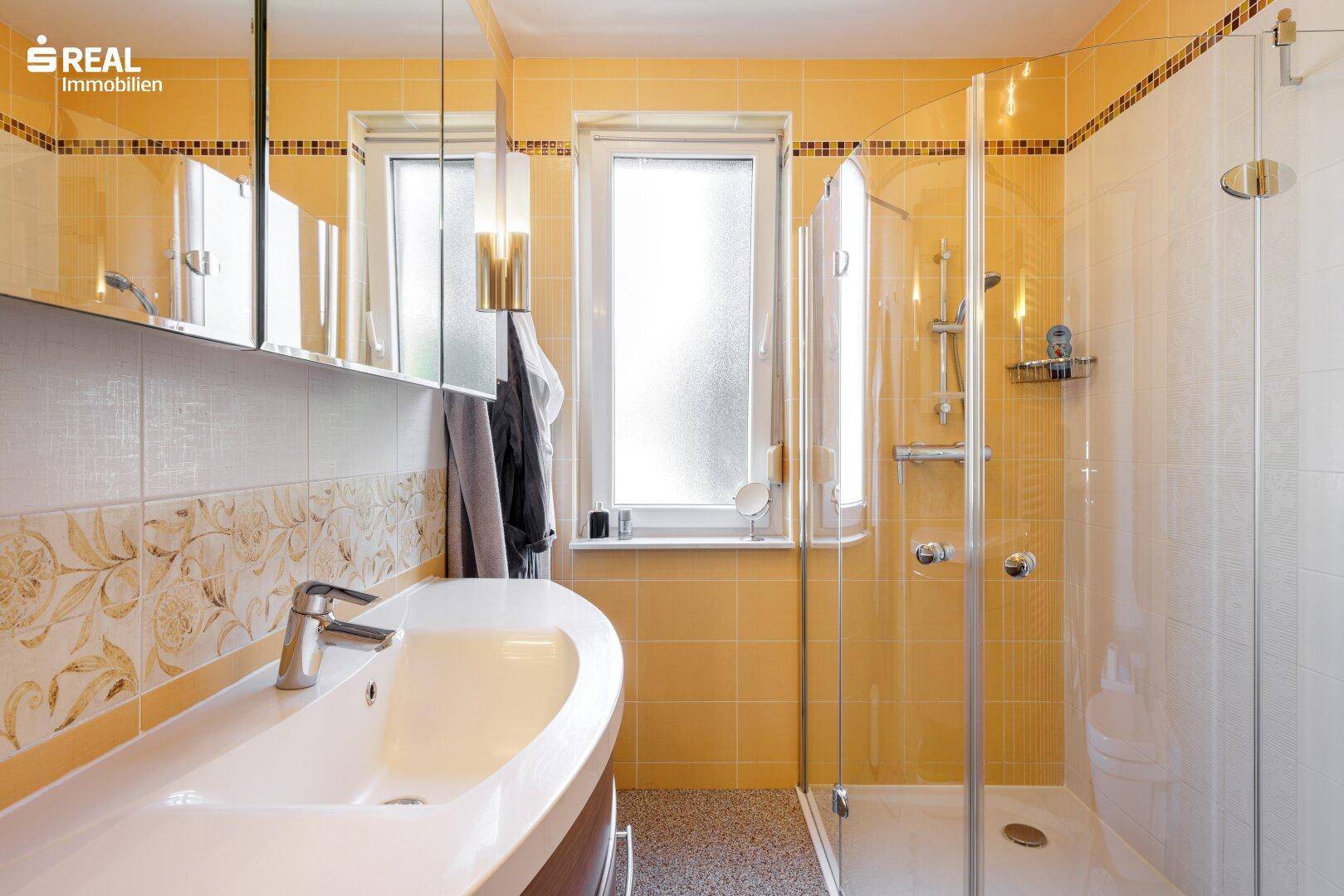 Badezimmer EG