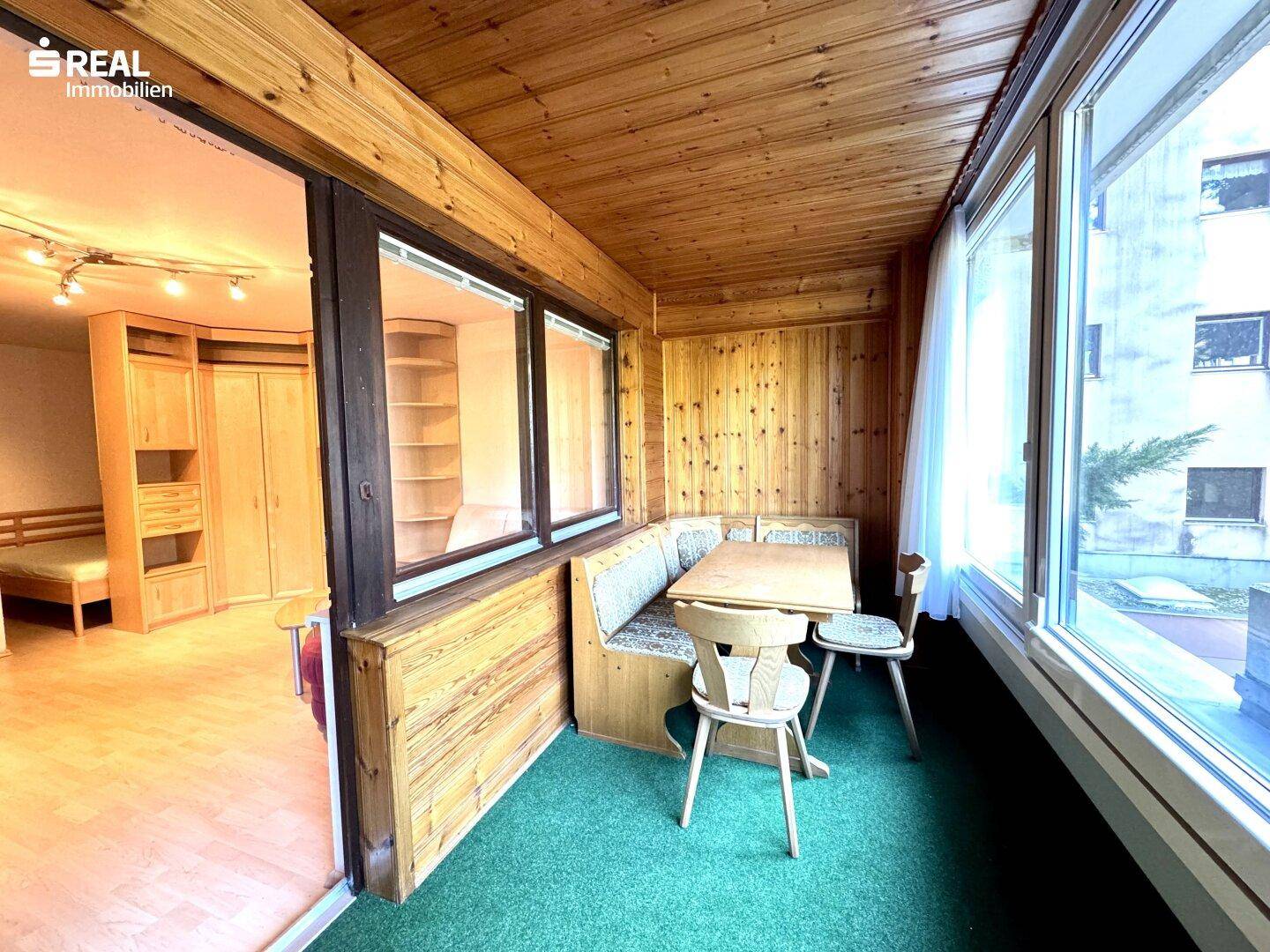 Loggia verglast