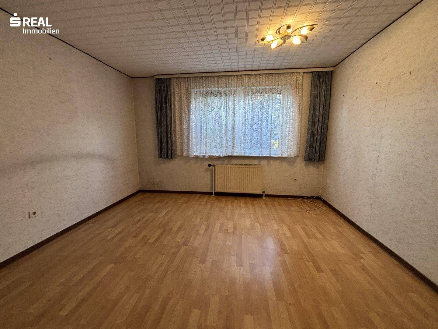 Schlafzimmer 2 EG