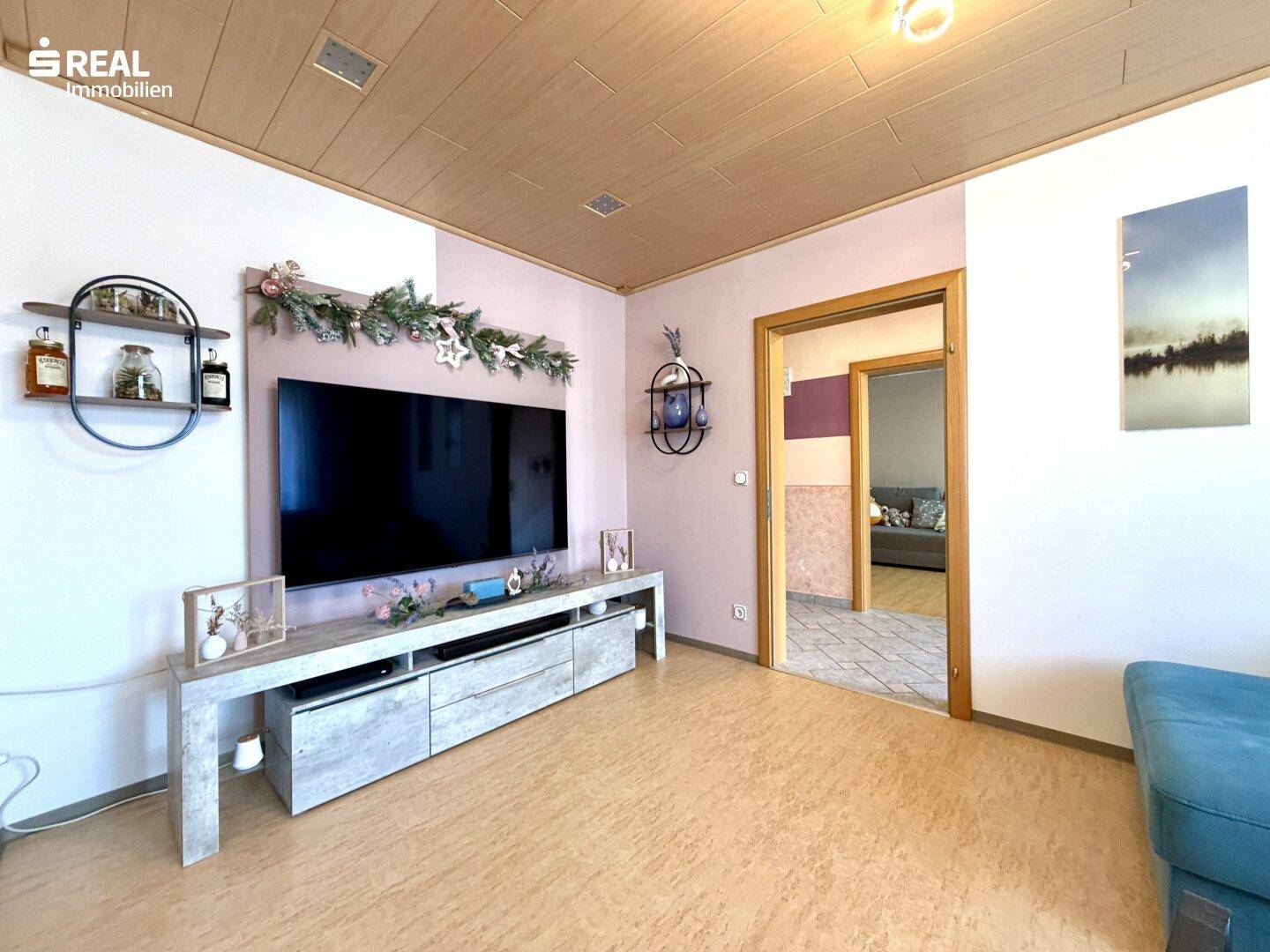 Landleben genießen: Einfamilienhaus mit Garten und Doppelgarage - Ansicht 4
