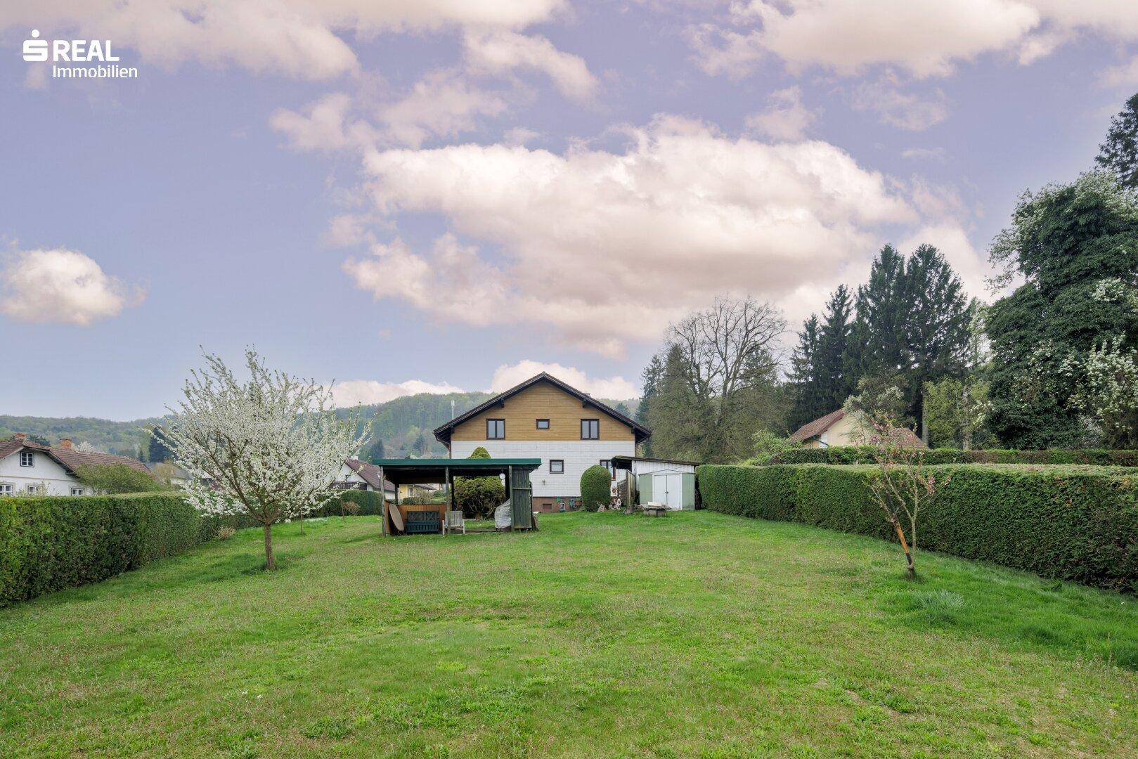 Einfamilienhaus mit traumhaftem Weitblick und großem Garten – pohled 2