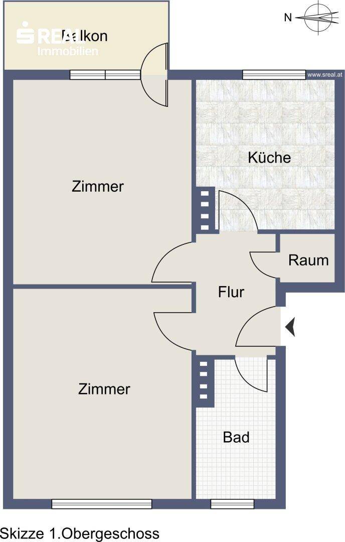 Grundriss des Obergeschosses mit zwei Zimmern, Küche, Bad und Balkon.