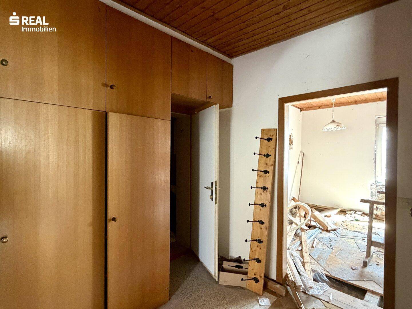 unsanierte Wohnung 2