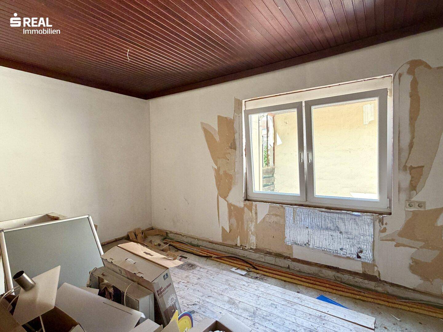 unsanierte Wohnung 2