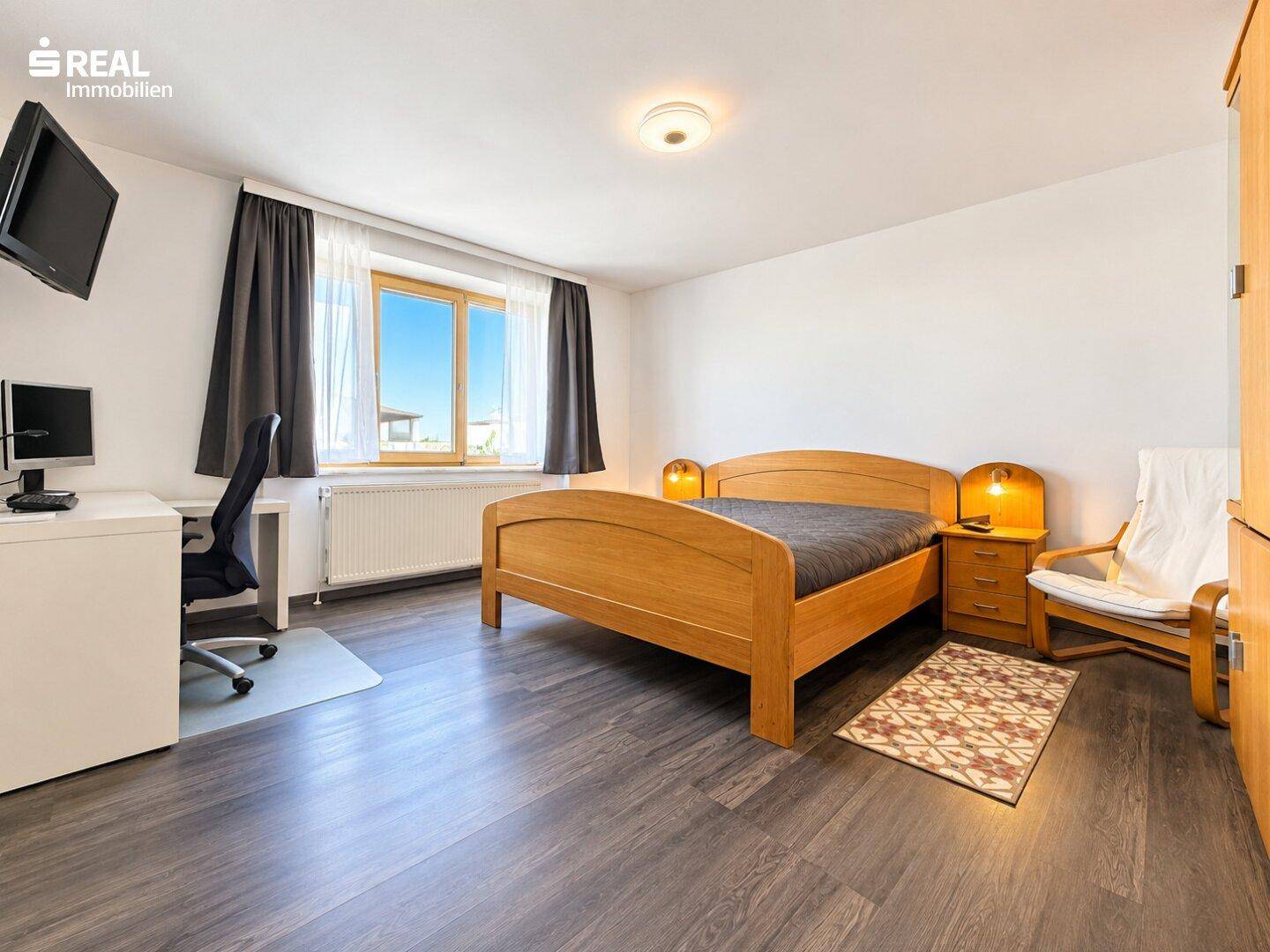 Schlafzimmer 2