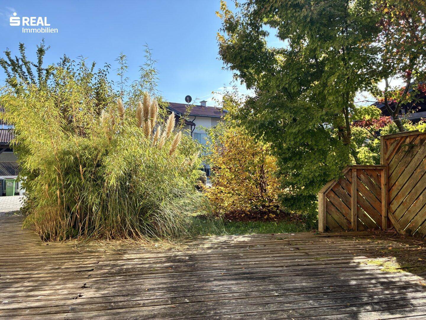 geschützter Terrassenbereich