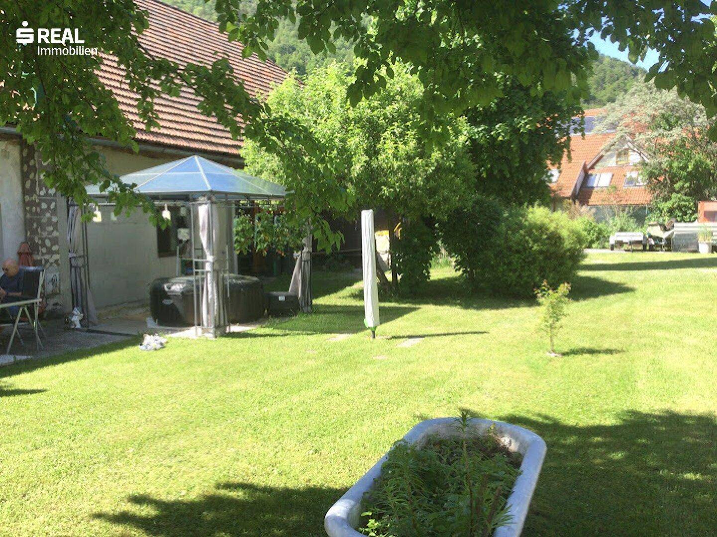 Wohnung Sicht zu W1