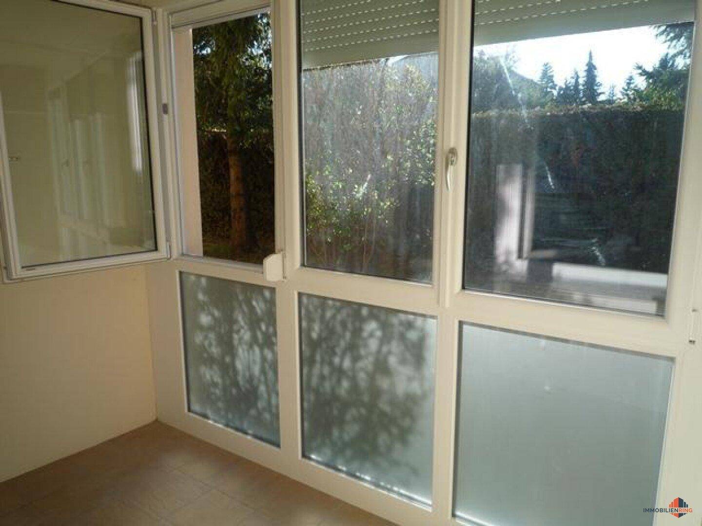 Loggia mit Gartenblick