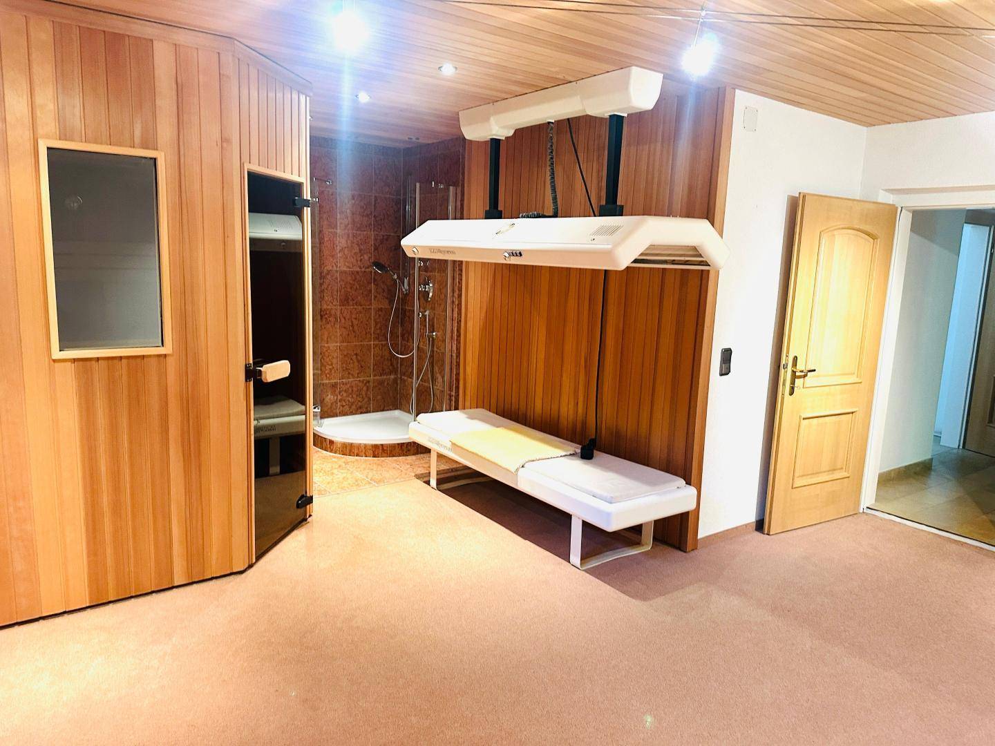 Saunabereich & Solarium