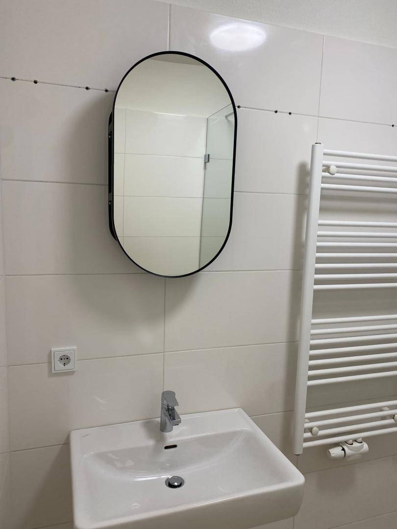 Badezimmer mit Dusche