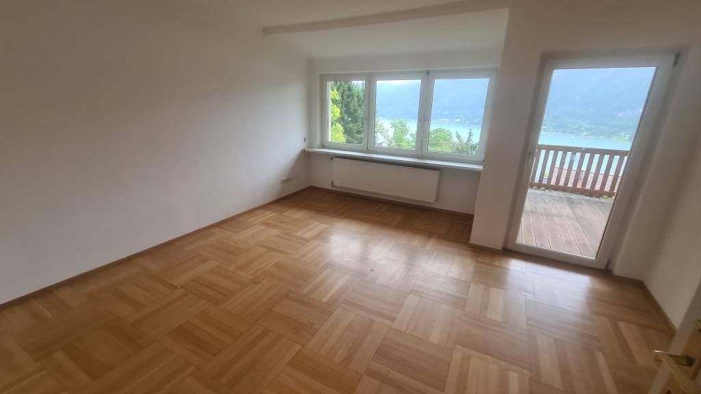 Zimmer 1 OG