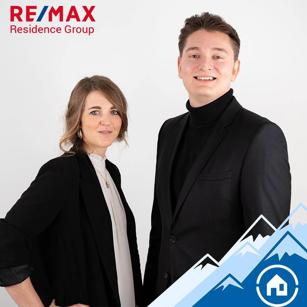 #remaxresidence