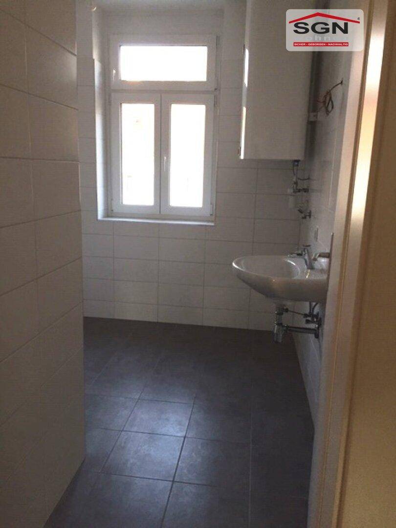 Einzigartige 2-Zimmer-Wohnung in perfekter Zentrumslage nahe Donaupromenade - Widok 2