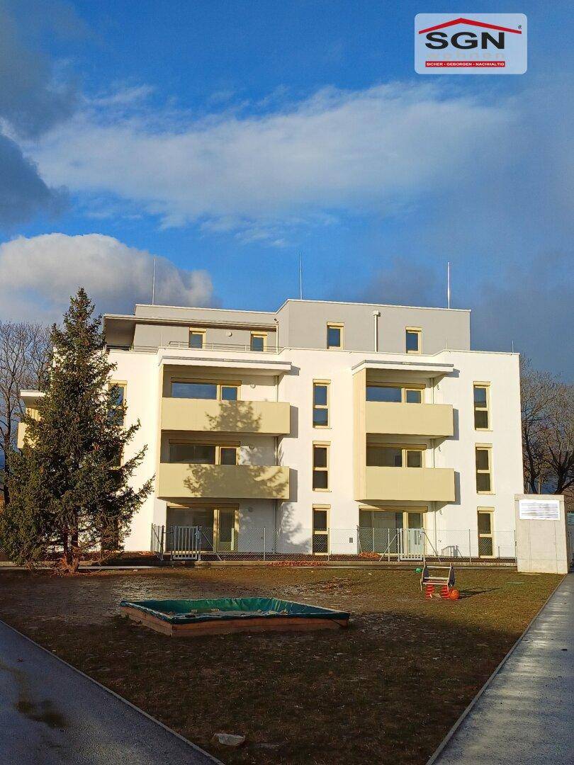 STAFFELMIETE 2ZimmerBalkonwohnung, ideal zum Ausklingen lassen des Tages