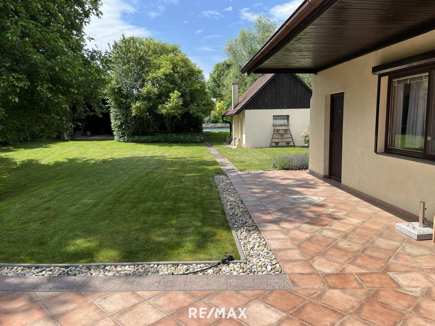 Ausblick von der ca. 50 m² Terrasse