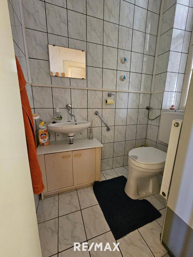 WC 2