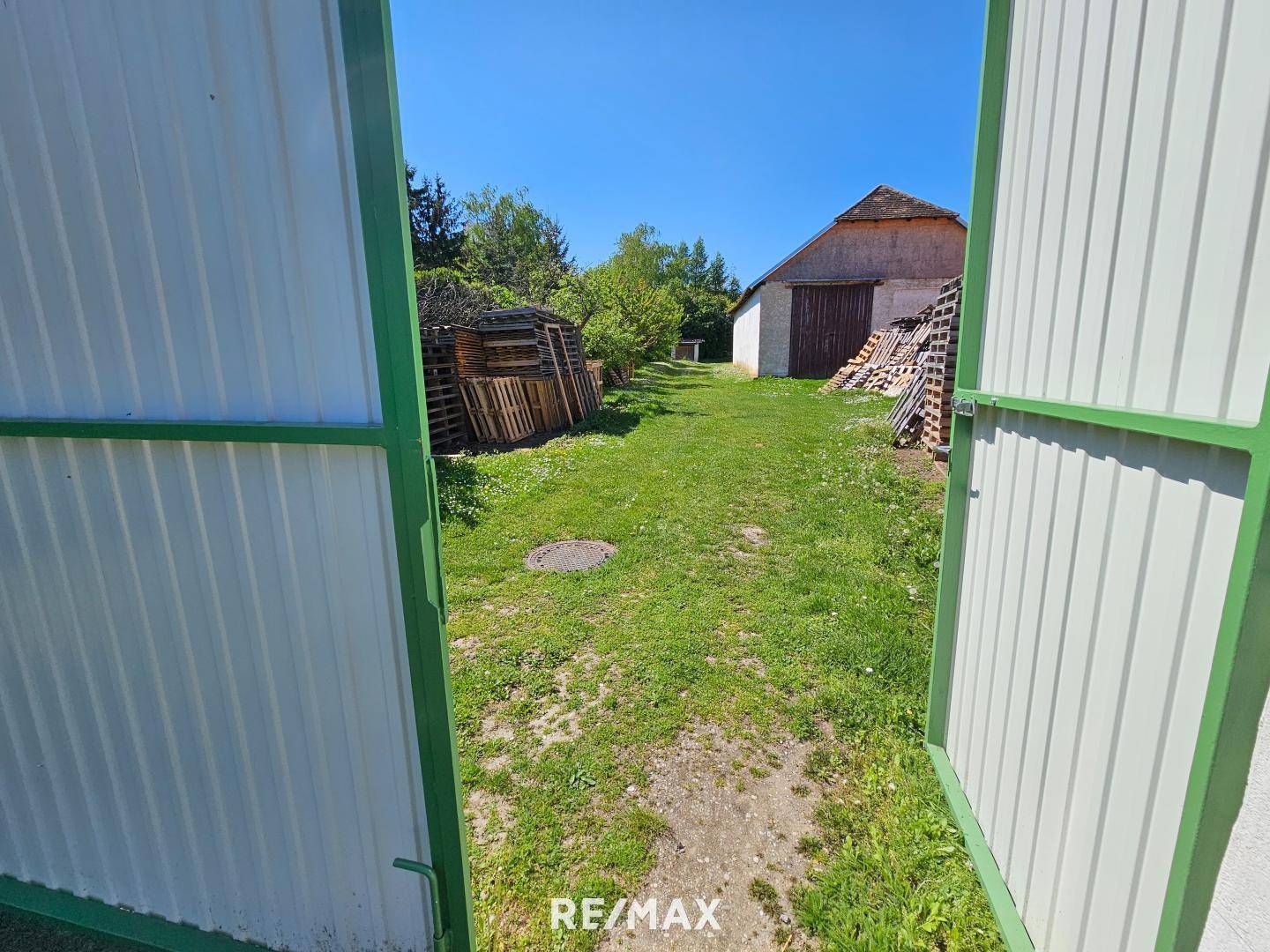 Garten- Hofansicht