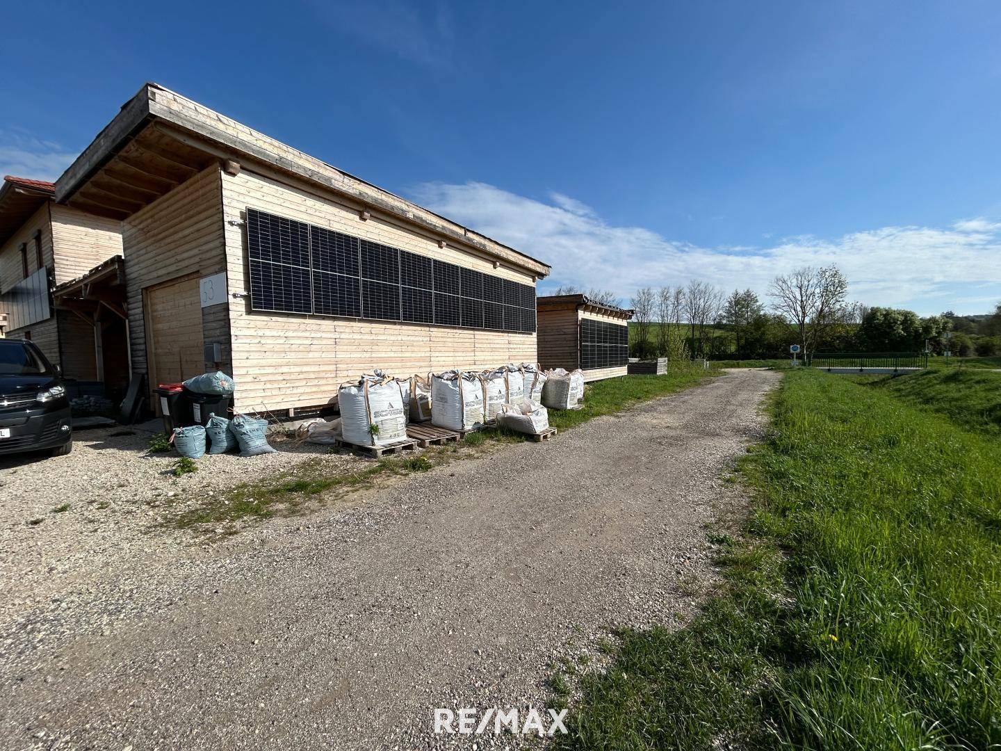 Seitenansicht mit PV