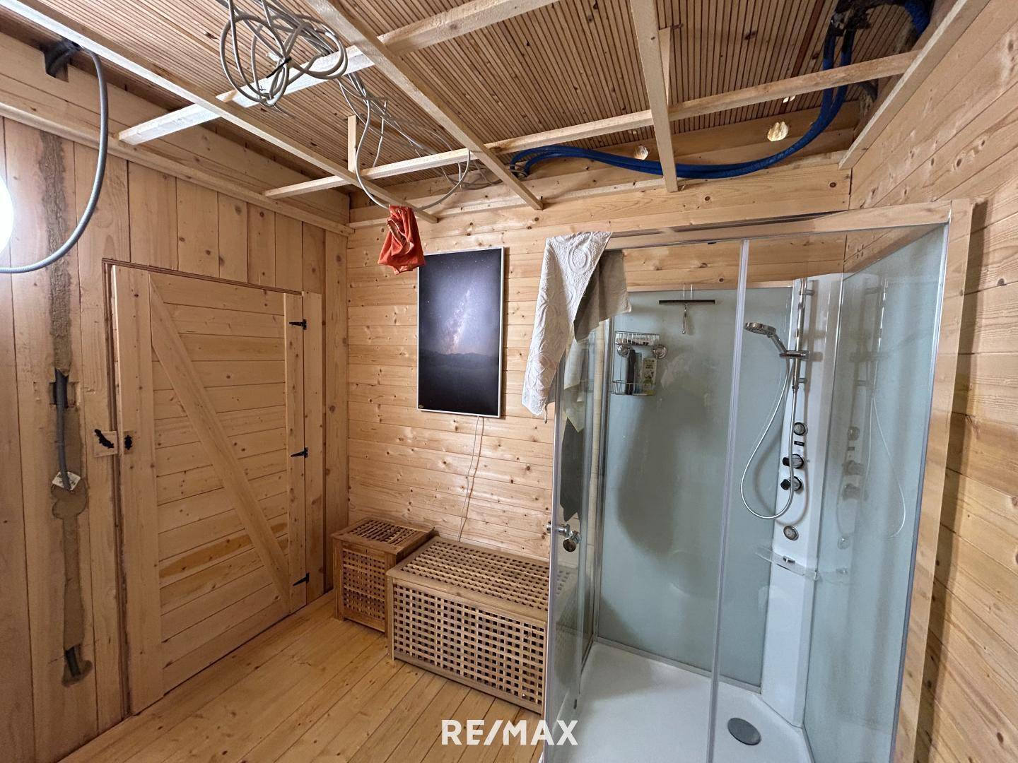 Badezimmer EG