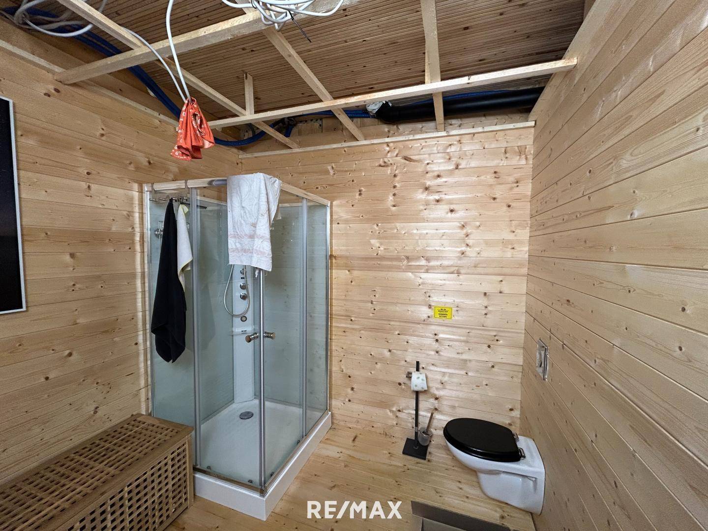 Badezimmer EG