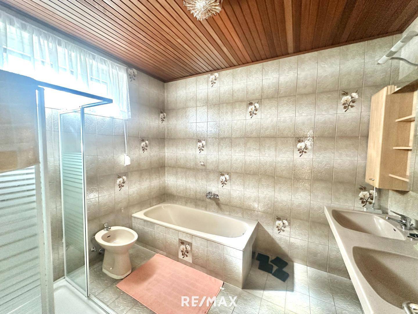 1.OG Badezimmer