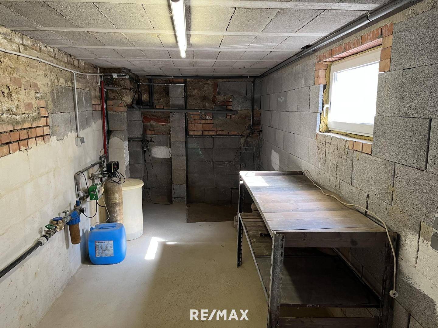 ca. 16 m² teilunterkellert