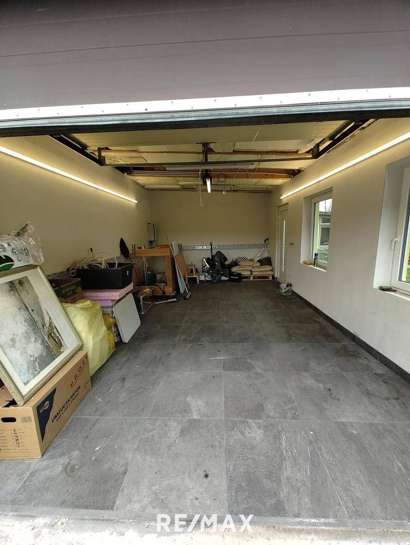 Garageneinfahrt mit sehr hoher Durchfahrtshöhe