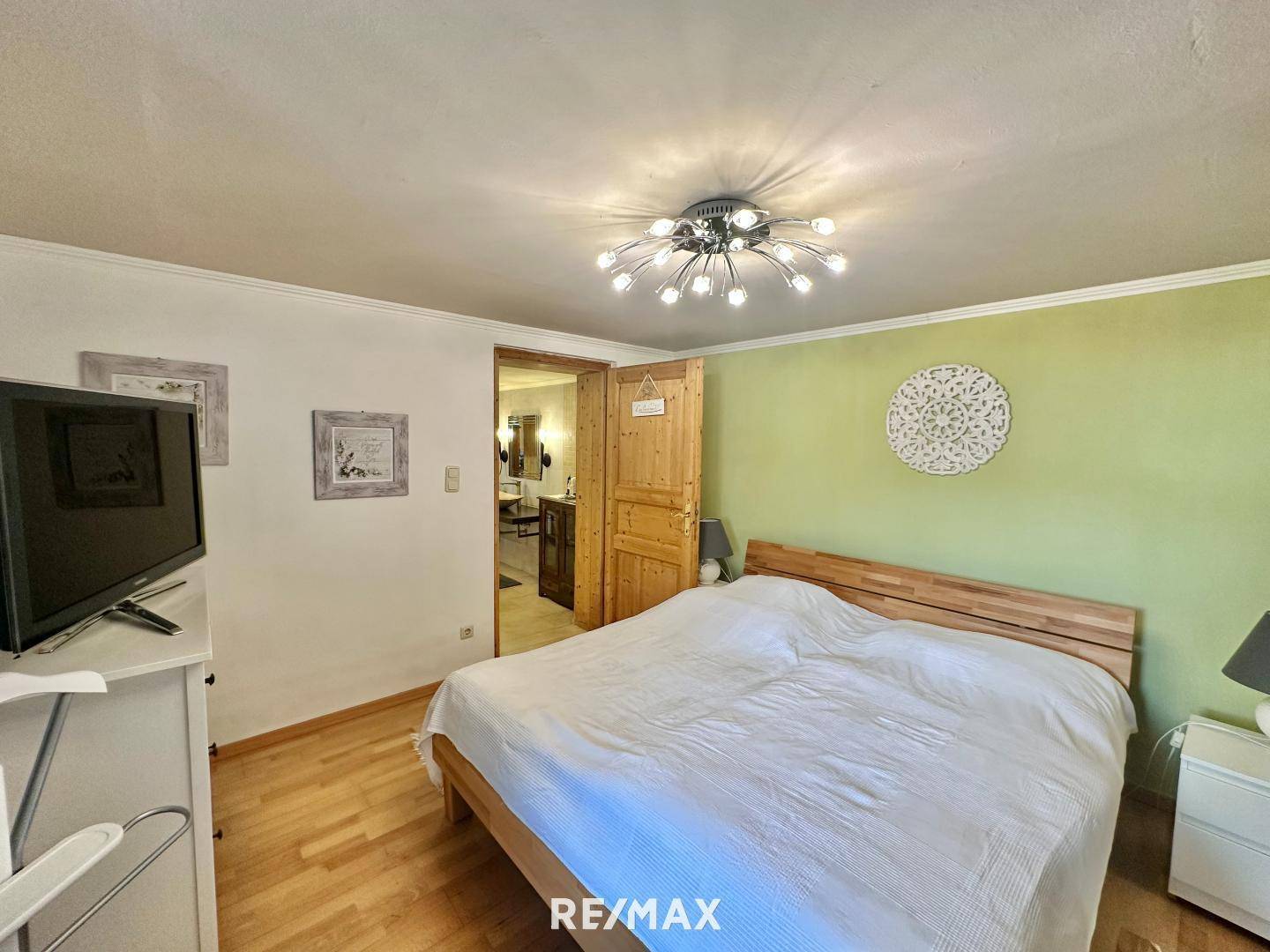 Schlafzimmer 2