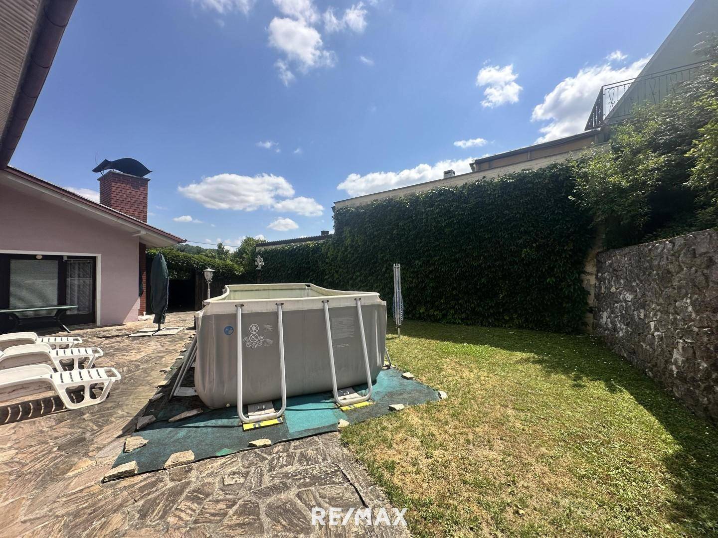 viel Platz auf der Terrasse