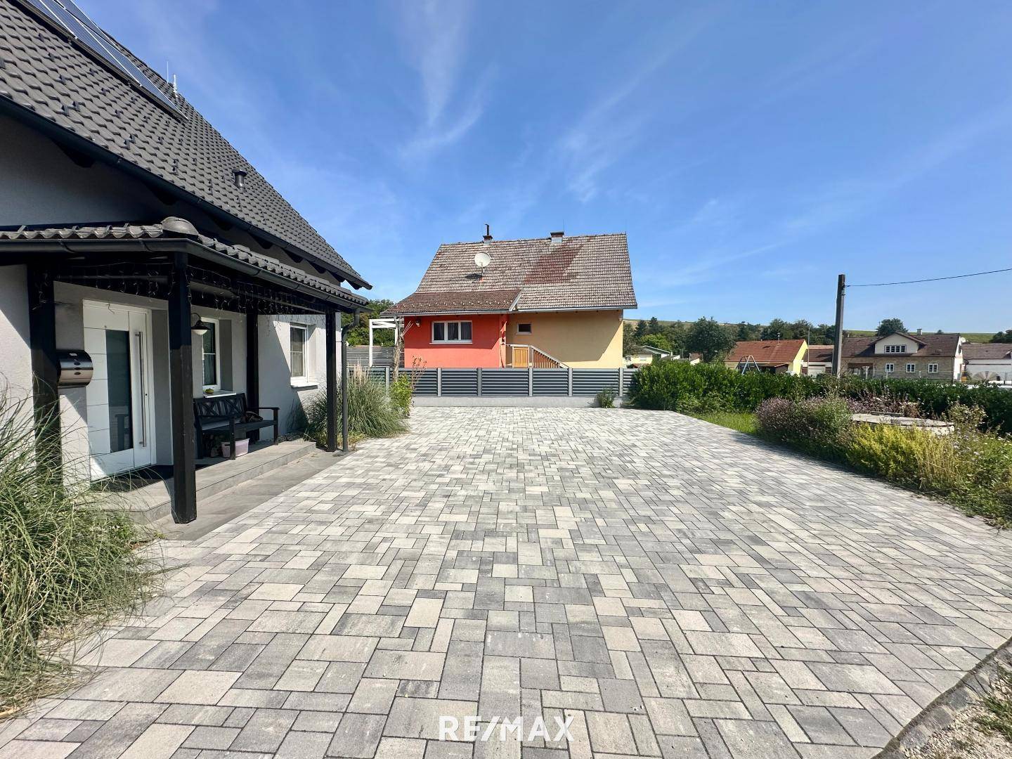 Vorplatz